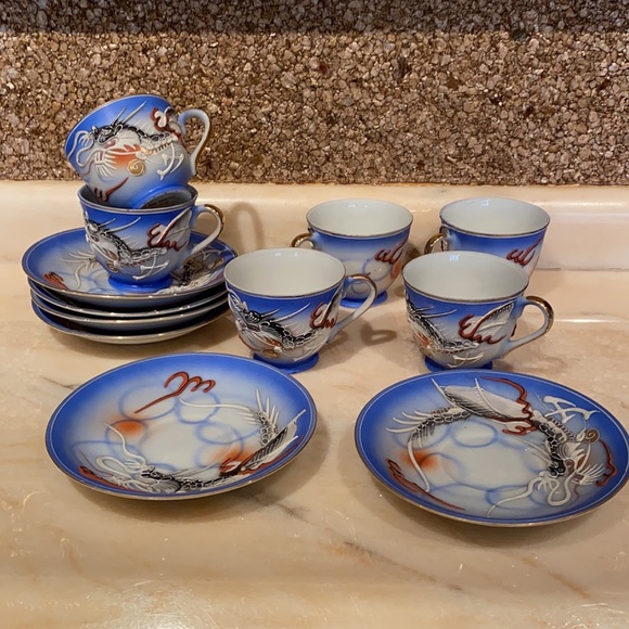 Vintage Raised Hand Painted Dragon Betson Demitasse cup & saucer Bone China SET - Picture 3 of 14